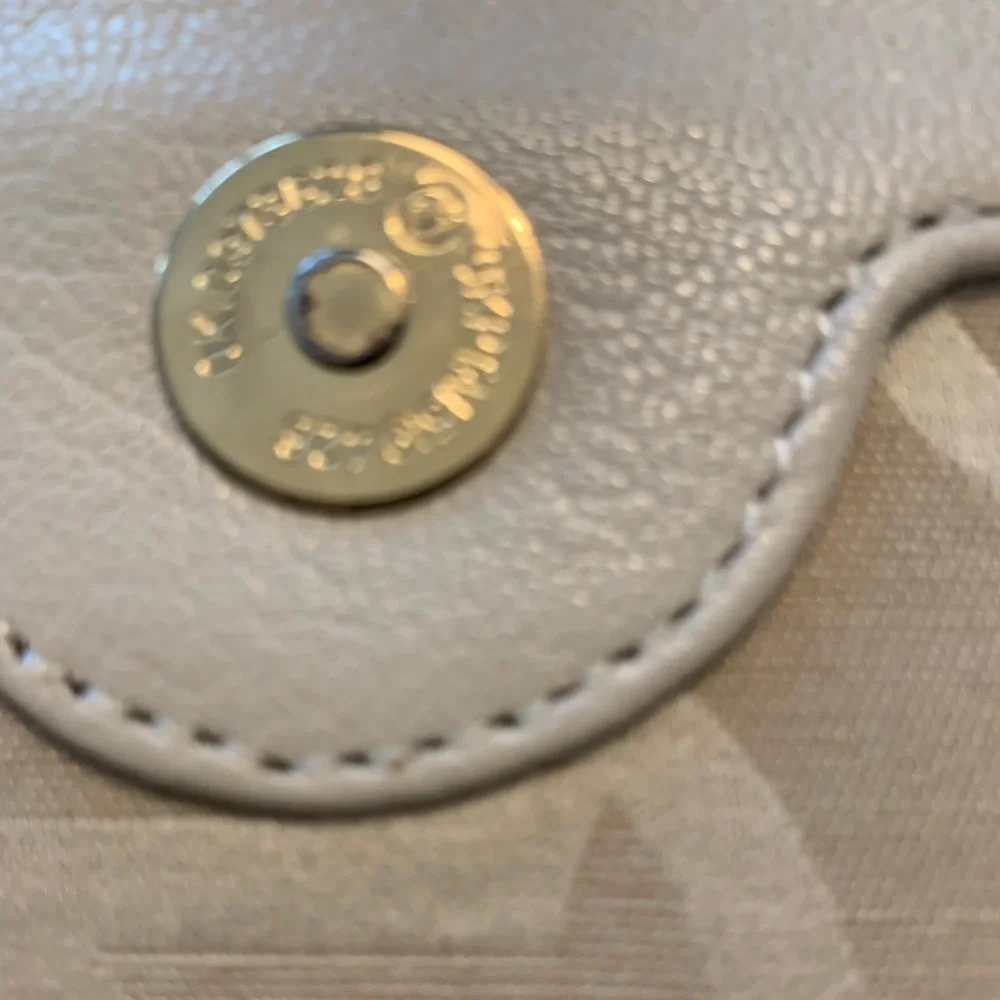Michael Kors Envelope Clutch